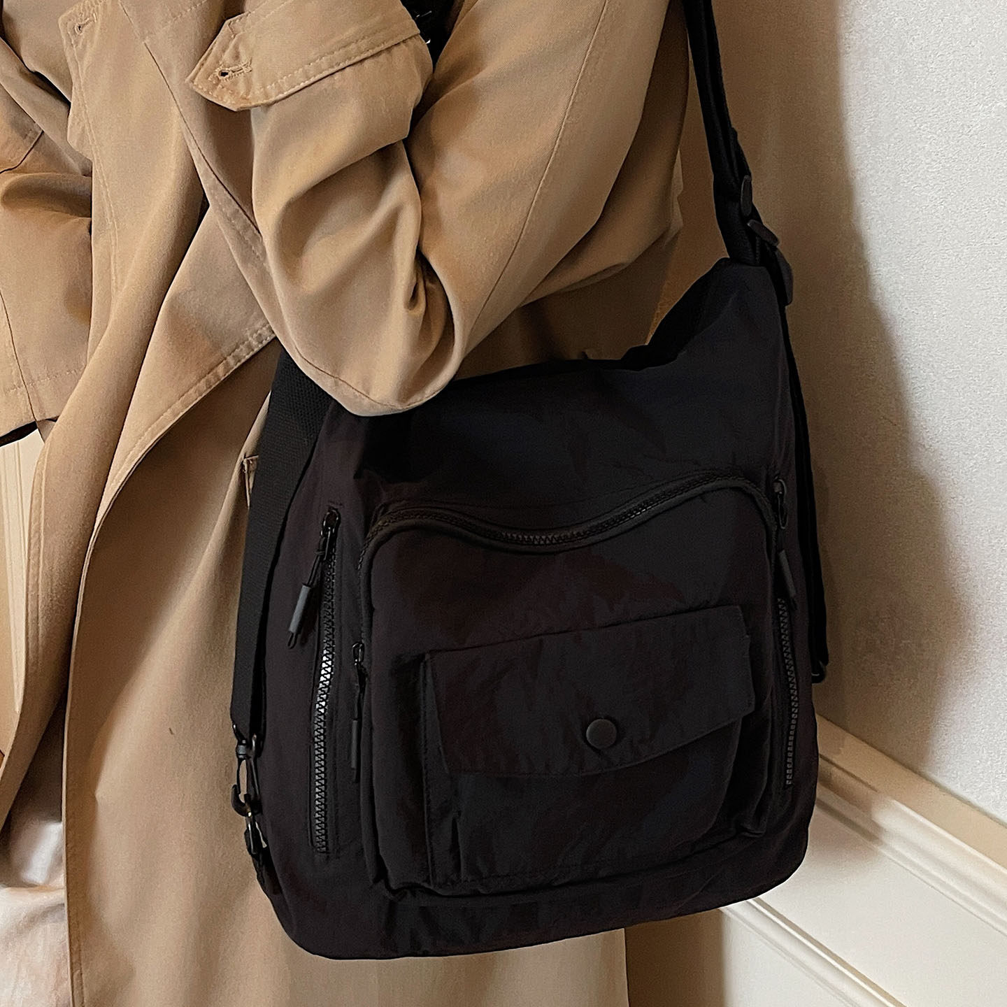 休闲简约复古2025新款时尚百搭大容量托特包女高级感单肩包斜挎包,箱包皮具/热销女包/男包,托特包,淘宝优惠券,粉丝福利购,淘宝优惠卷