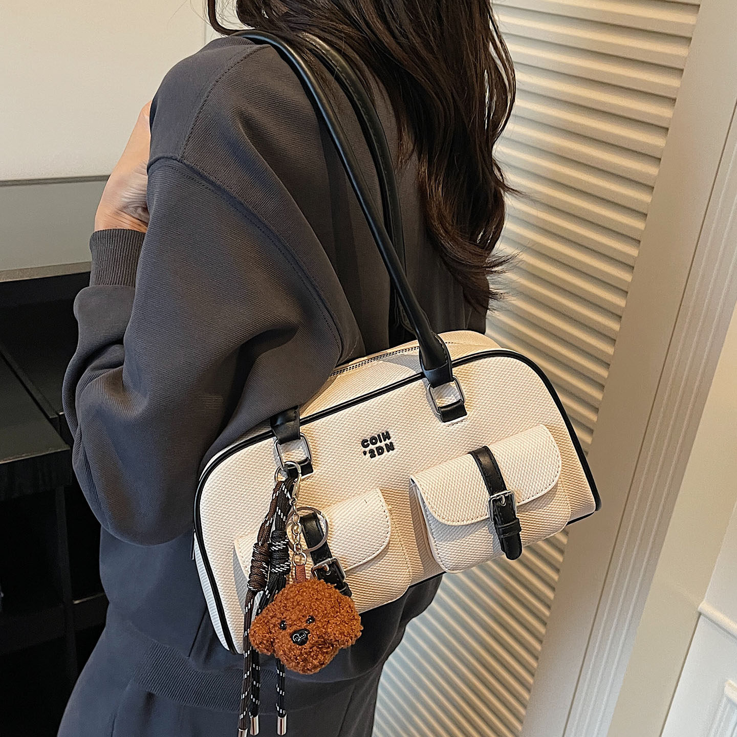 高级感百搭气质腋下包2025新款女式时尚潮上班通勤单肩包休息气质