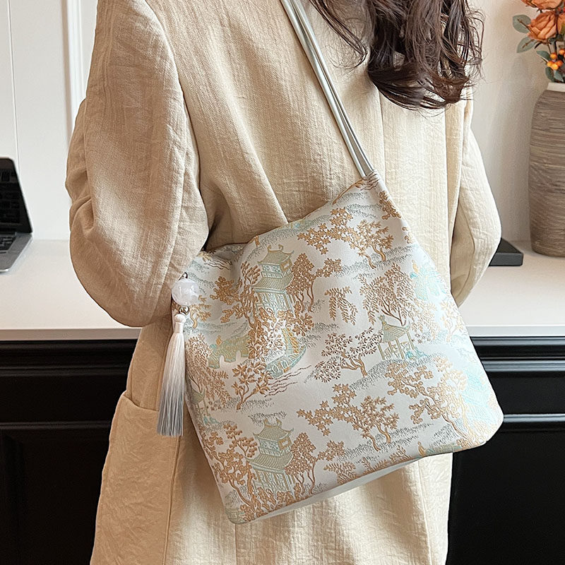 新中式刺绣单肩水桶包包女2025夏季新款国风时尚大容量通勤挑挑包,箱包皮具/热销女包/男包,托特包,淘宝优惠券,粉丝福利购,淘宝优惠卷