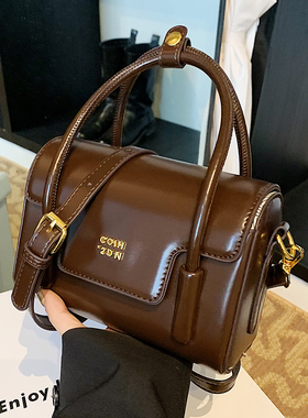 复古手拎包包女2025秋冬新款时尚百搭小方包韩版小众高级感斜挎包