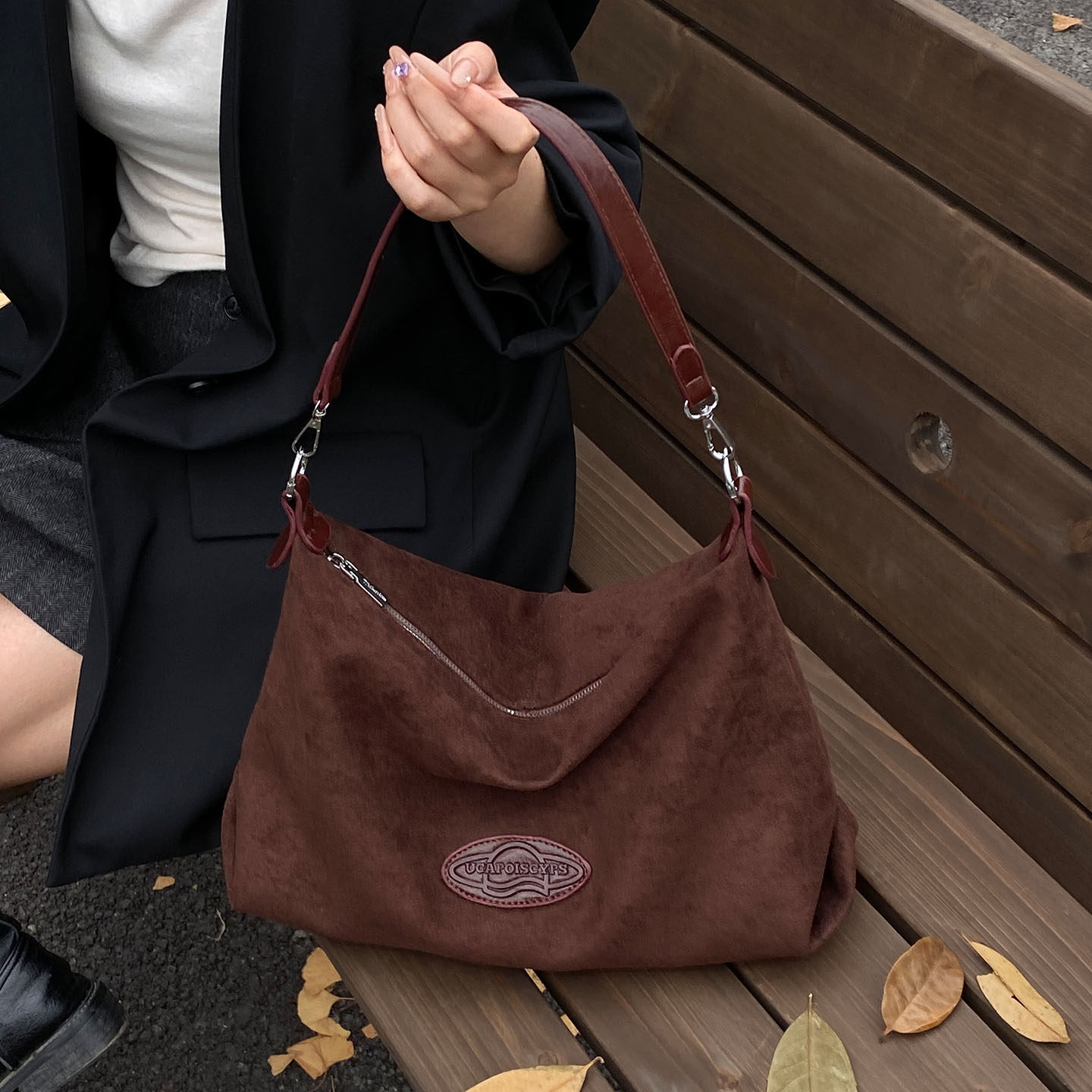 高级感秋季新款大容量2025女式通勤麂皮绒单肩包时尚潮斜挎包,箱包皮具/热销女包/男包,通用款女包,淘宝优惠券,粉丝福利购,淘宝优惠卷