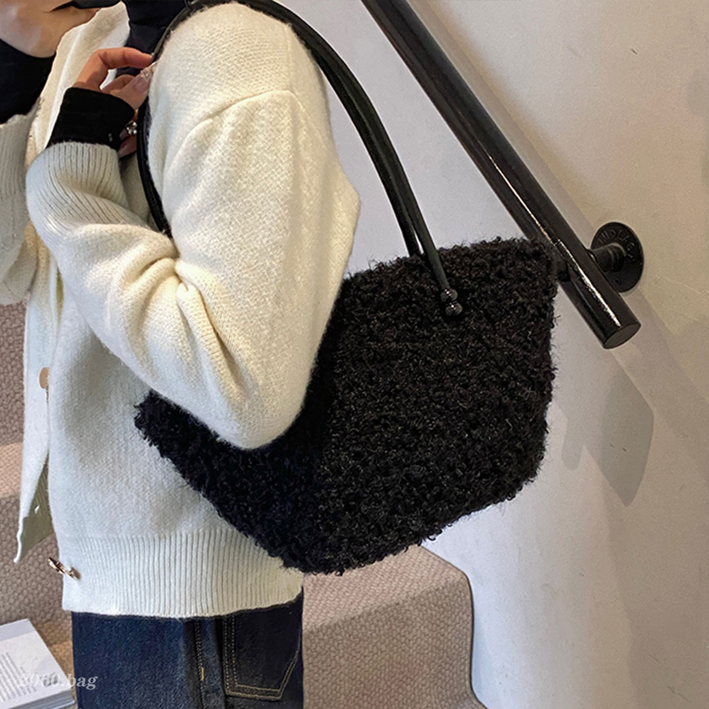 秋冬百搭新款复古高级感洋气时尚精致气质单肩手提2025女式托特包