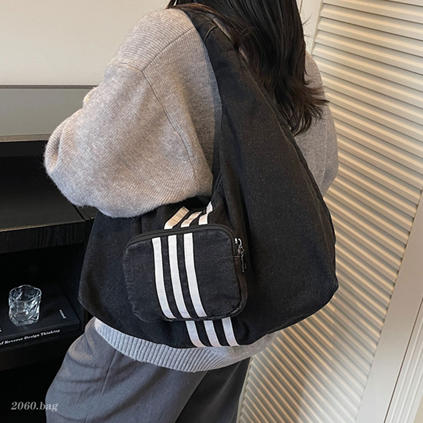休闲韩版新款百搭简约通勤设计感牛仔2025秋季女式单肩手提包包