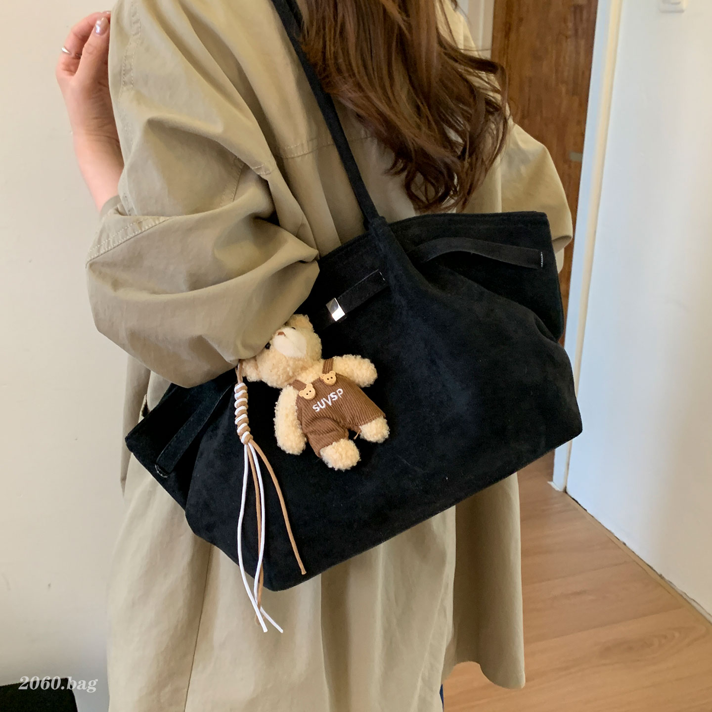 麂皮绒托特包女大容量时尚通勤手提包2025冬季新款气质百搭单肩包