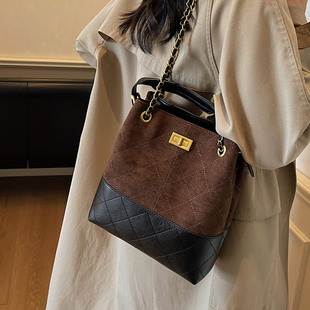 斜挎包 秋季 2025爆款 麂皮绒水桶包高级感链条休闲日常通勤女式