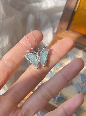 新中式天然蓝水翡翠蝴蝶危料项链925银清冷感小众设计复古锁骨链