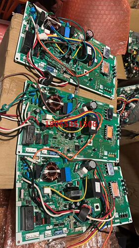 大金变频空调RXH325LC外机主控板3PCB2824-71