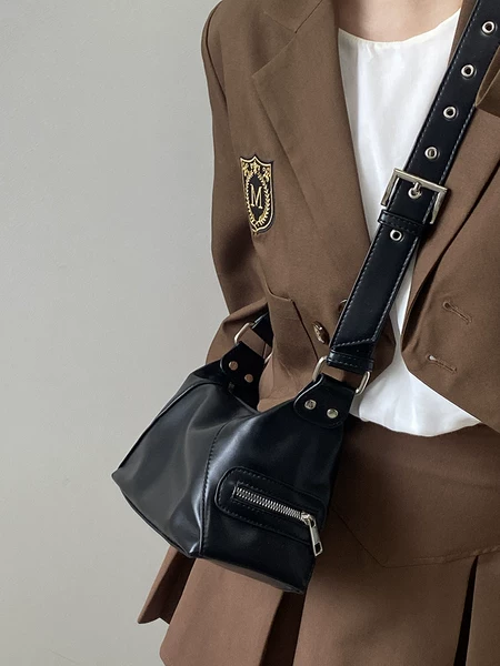 Товары от 鹿子BAG STUDIO