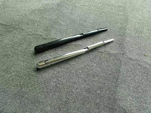现代IX45后窗雨刮保护罩改装饰条