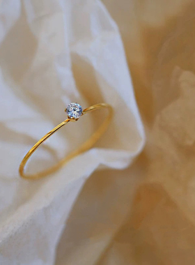 极细素圈微镶四爪小钻戒指