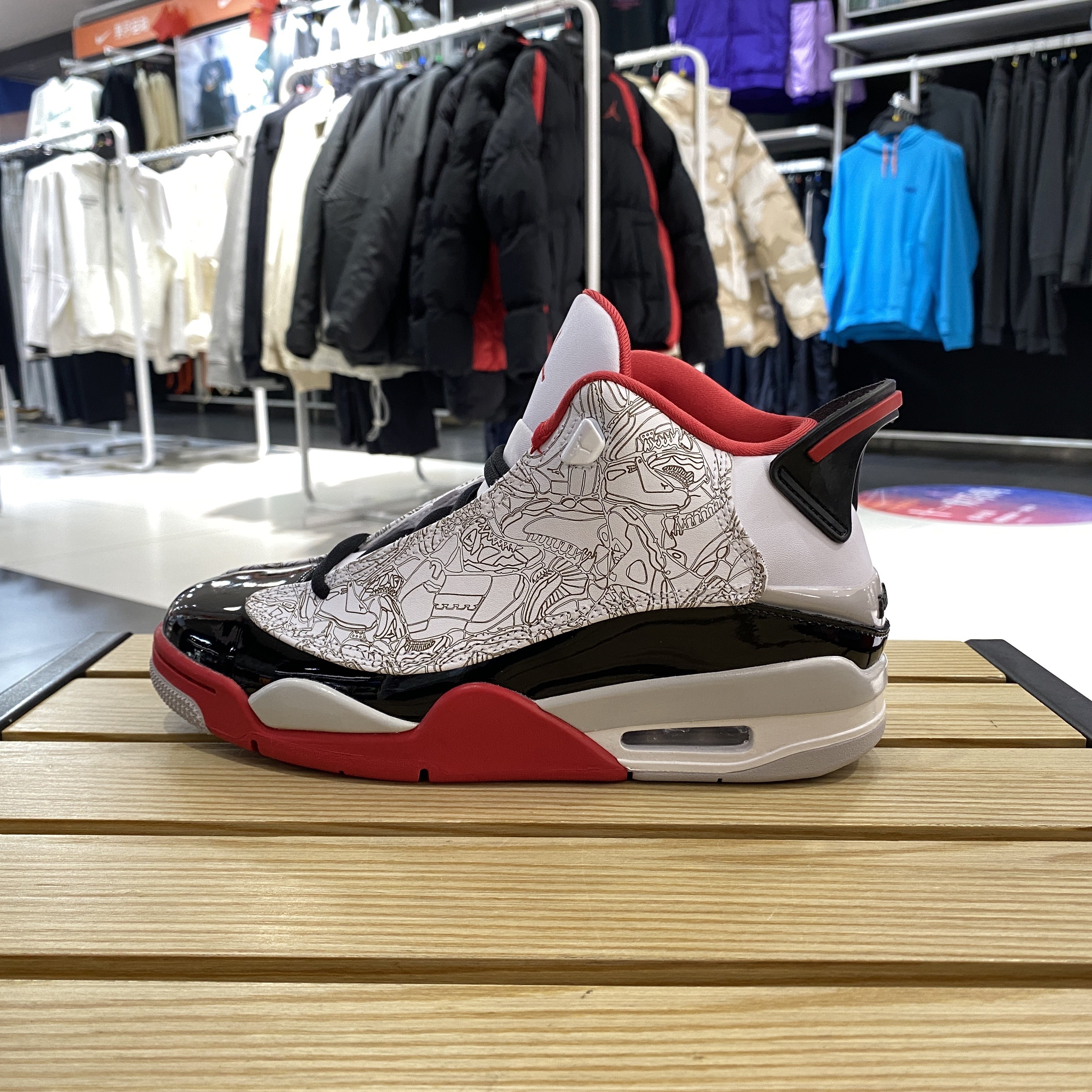 Nike耐克冬季青少年鞋运动鞋AIRJORDAN男鞋休闲篮球鞋311046-160