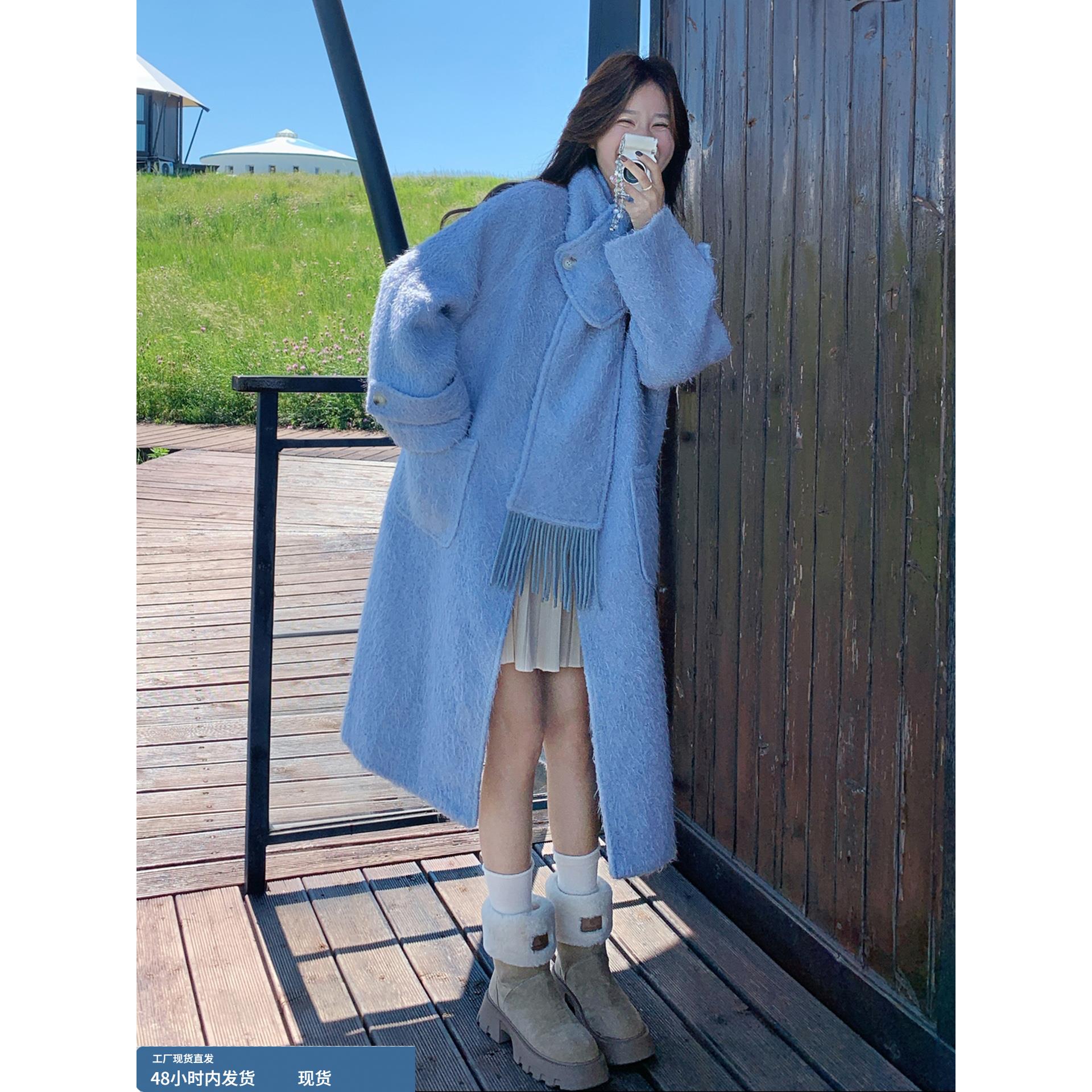 蓝色围脖显瘦毛呢外套女2025年冬季新款韩版氛围感覆古呢子大衣