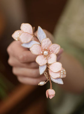 古风汉服少女手工粉色花朵发夹子