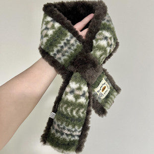 费尔岛风复古绿色格纹毛绒交叉围巾女款秋冬新款加厚保暖防寒围脖