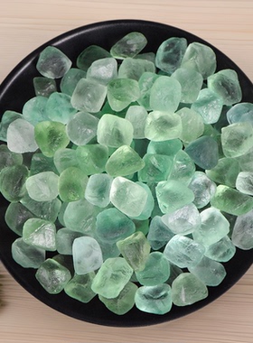 天然粉白水晶原石编绳绕线适用手工编织小颗粒摆件香薰扩香石