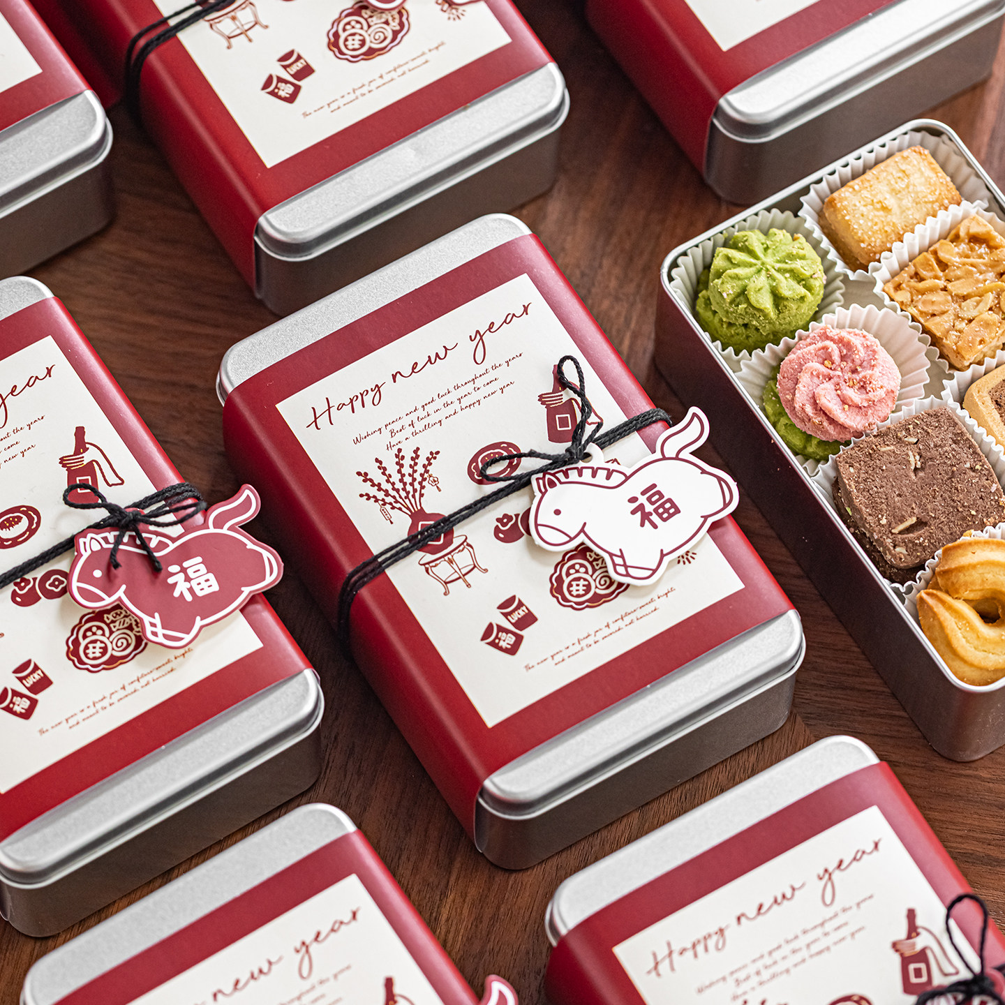 新年曲奇饼干铁盒2026马年过年礼盒烘焙礼品空盒子年货罐春节糖果