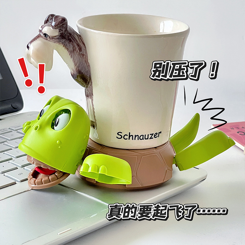 创意惊吓恶搞尖叫乌龟王八杯垫会动搞怪摆件解压小玩意稀奇古怪