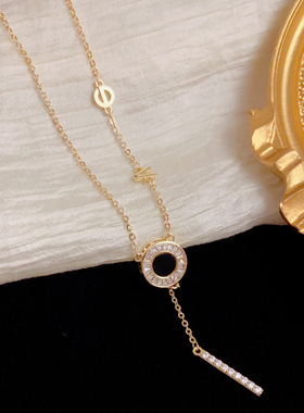 欧美轻奢LOVE字母吊坠项链女