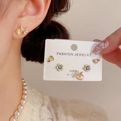 日韩轻奢甜美蝴蝶花瓣三件套耳钉