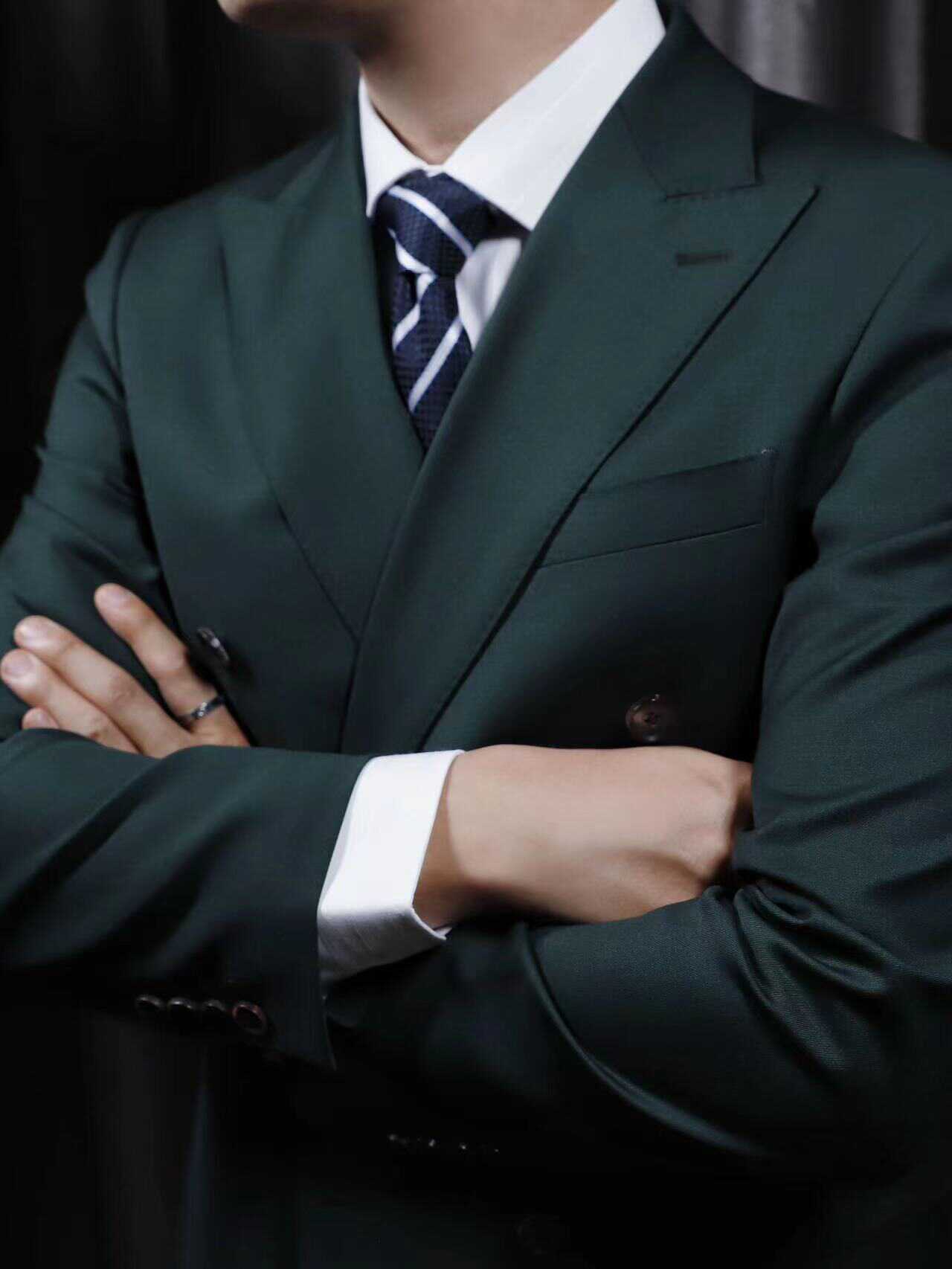 墨绿色枪驳领男士双排扣修身西服套装英伦风休闲高级感外套西装