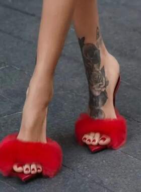 跨境时装凉鞋 尖头兔毛细跟外贸女鞋 宴会高跟鞋sandals women