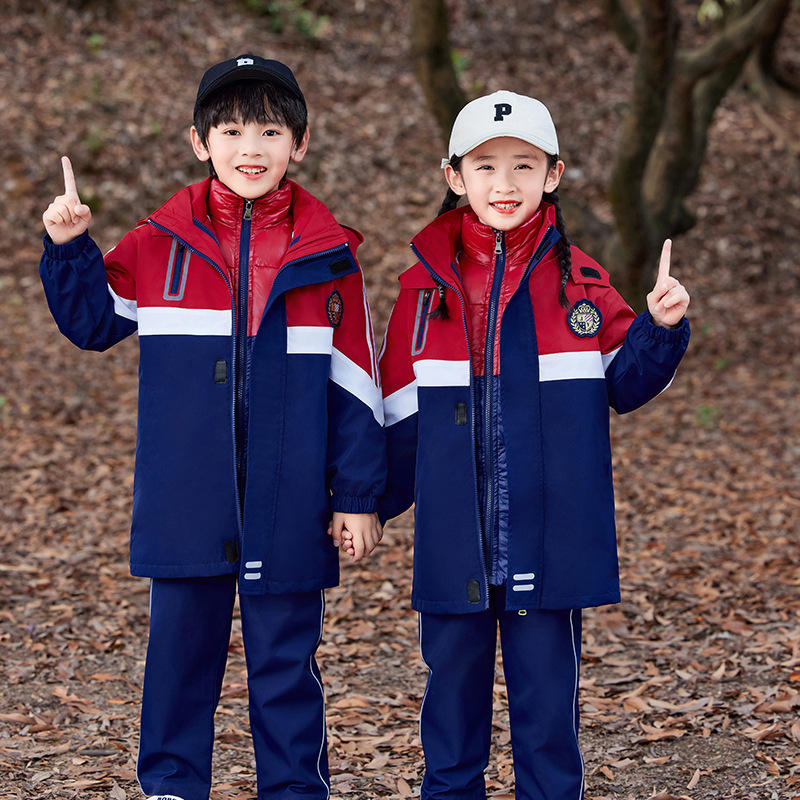 小学生班服冲锋衣三件套幼儿园园服秋冬运动会校服可拆内胆三合一