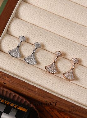 7.08高品质 高版/高级锆石/黄铜厚镀真金 轻奢气质耳钉