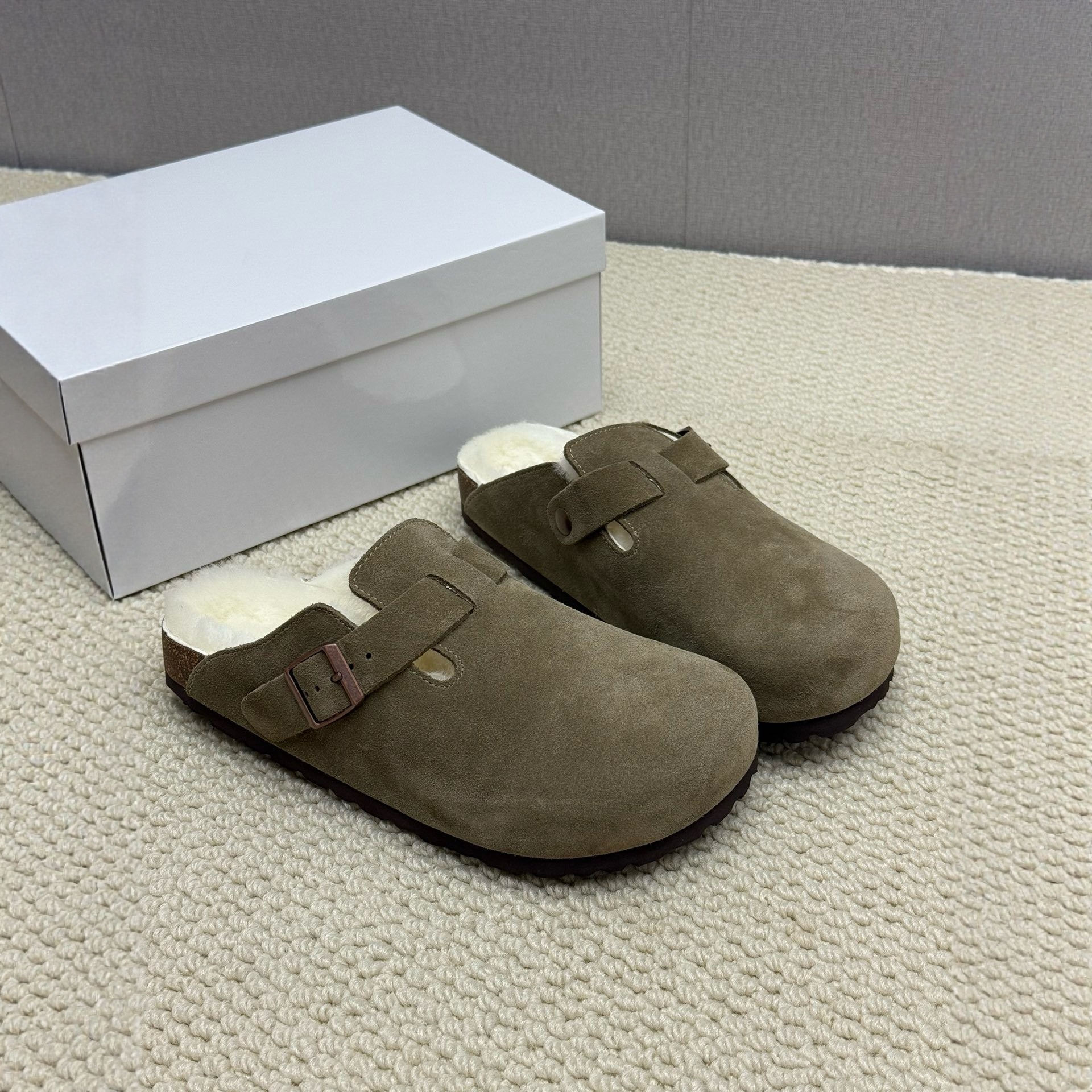 2025新款小众极简时尚百搭休闲鞋女鞋真皮毛毛拖鞋外穿居家拖