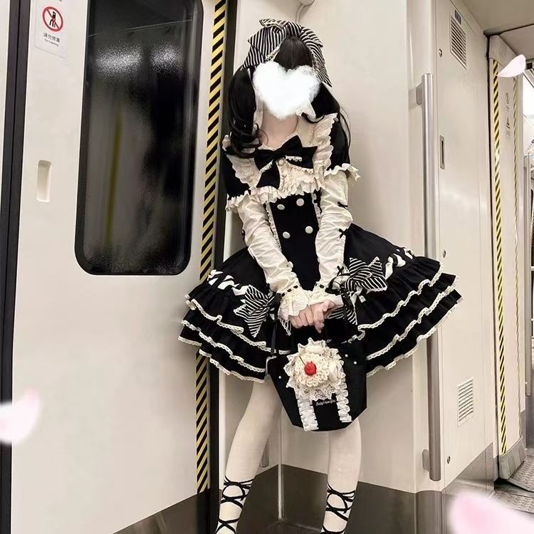 条纹千层Lolita黑粉短袖OP蛋糕裙可爱古早春夏蝴蝶甜美公主洛丽塔