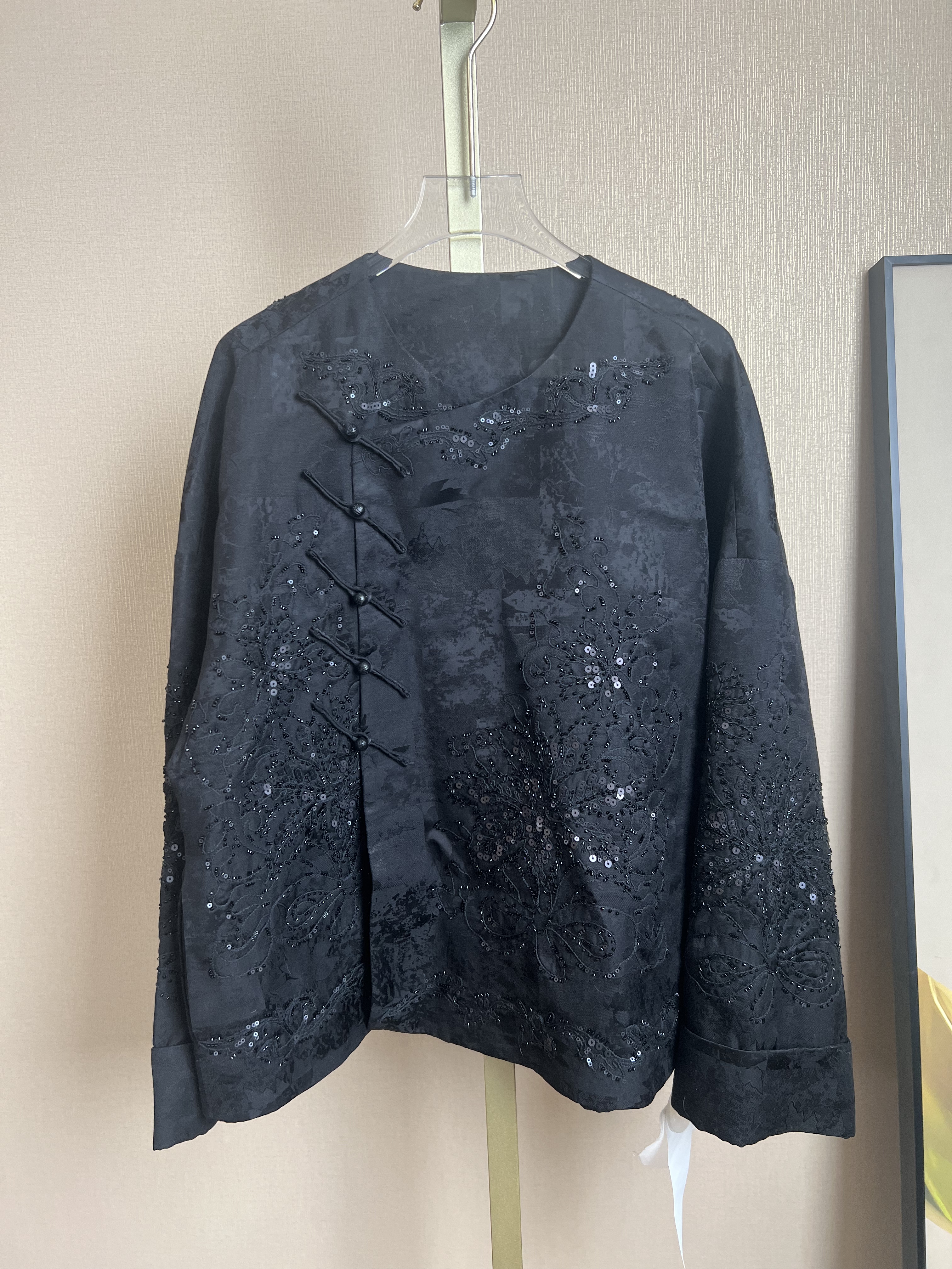 重工钉珠设计师品牌新中式国风提花莱赛尔盘扣圆领落肩宽松版外套