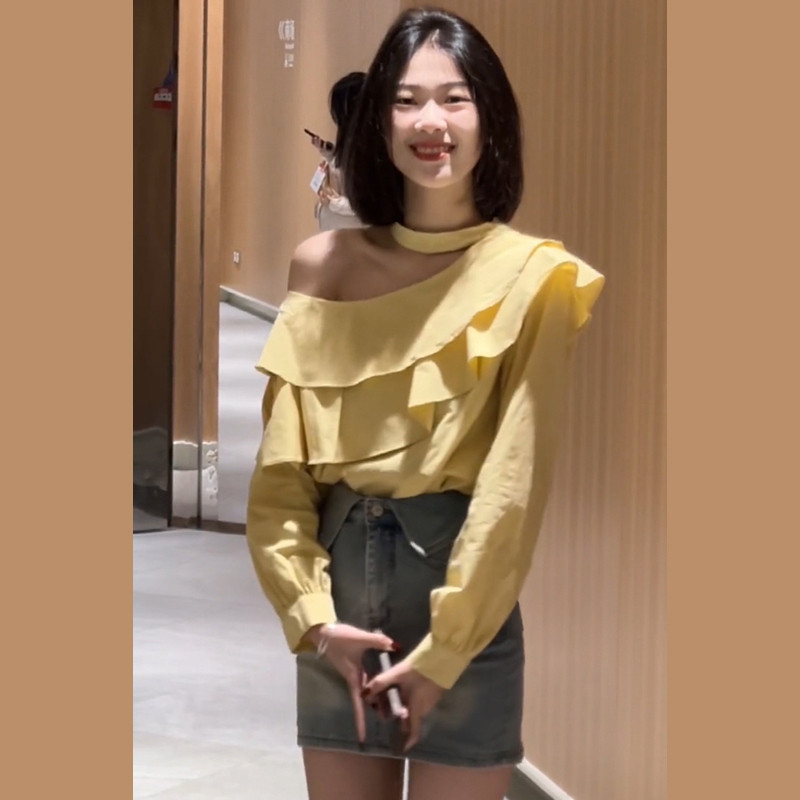 法式设计感露肩衬衫女2025春夏新款小衫衬衣挂脖一字肩上衣高级感