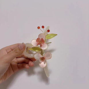 绒花非遗手作饰品国风气质淡雅配饰淑女新中式古韵温柔抓夹