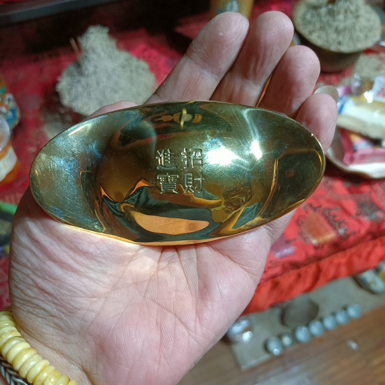 家居书房摆件黄铜实心大招财中式