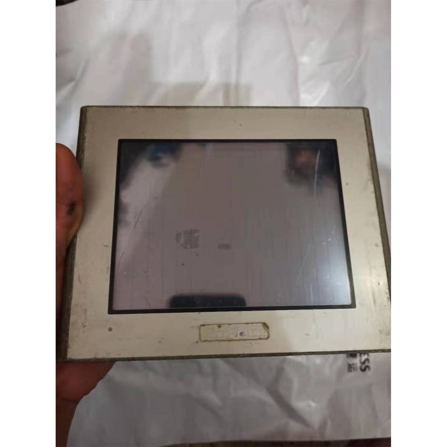 二手普罗菲斯pro-face 触摸屏 2980070-03 GP2301-SC41-24V包好