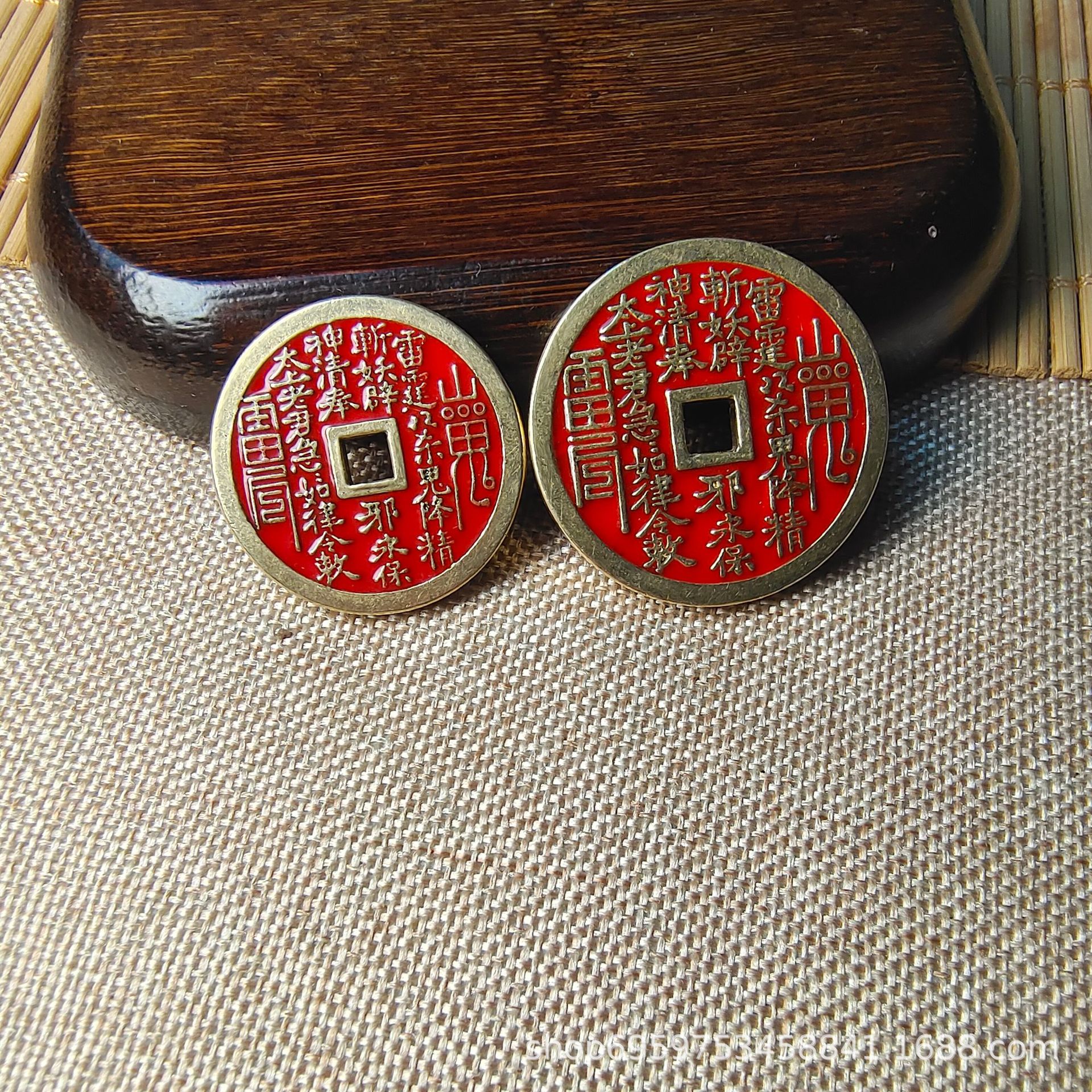 新款黄铜山gui花钱挂件吊坠饰品礼物情侣玄关装饰品方孔铜币山gui