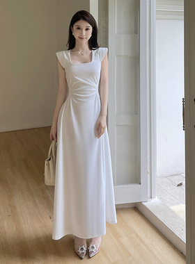 2025夏季新款绝美高级感白色方领连衣裙女法式收腰气质简约长裙子