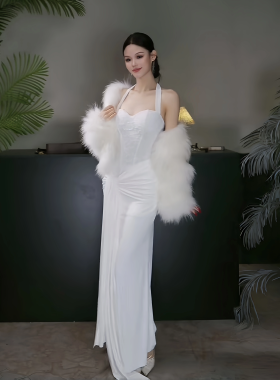 INSTUNNING纯欲气质白色挂脖连衣裙女秋冬绑带设计感抹胸包臀裙子