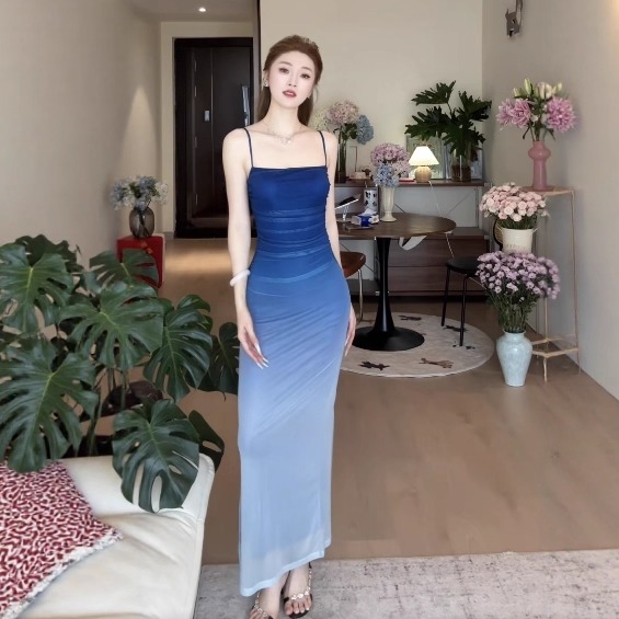 绝美气质抹胸晚礼服裙子