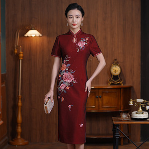 二小姐旗袍｜洋气连衣裙婚宴装旗袍刺绣结婚高级感年轻