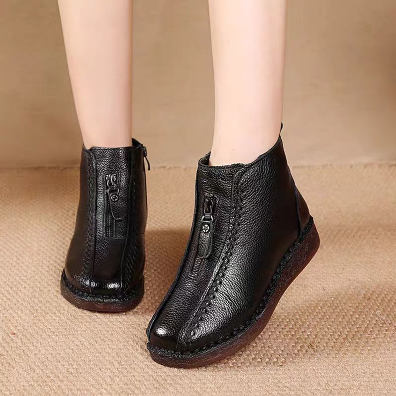 真皮妈妈鞋秋冬款软底短靴女中老年舒适不累脚加绒超软牛筋底皮鞋
