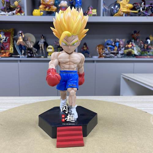 七龙珠健身肌肉拳套孙悟饭孙悟空举哑铃GK手办限量雕像模型摆件