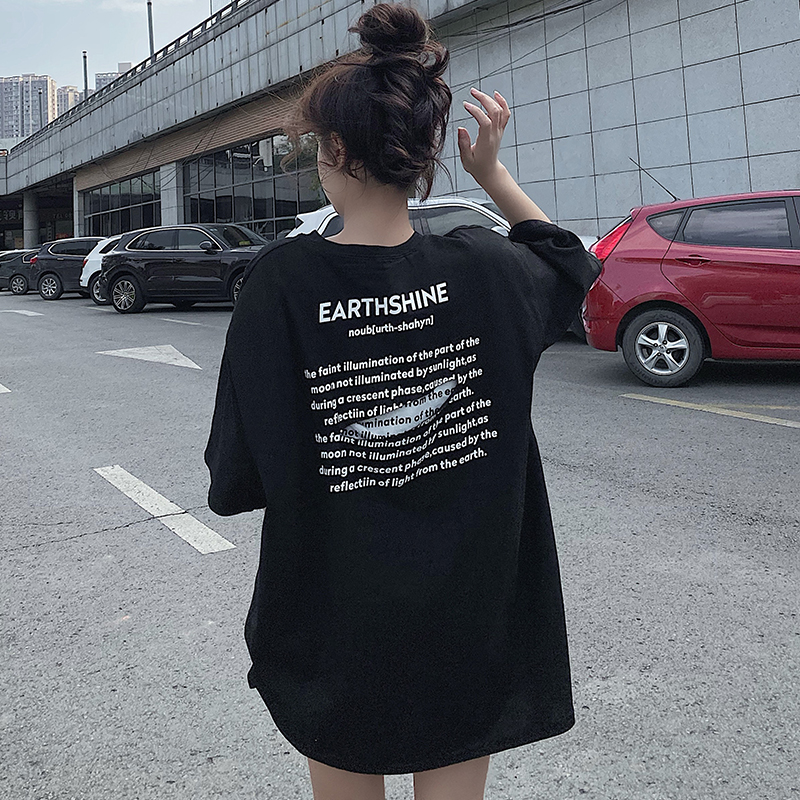 Real shot of Harajuku BF style personality hole design letter print lower garment missing short sleeve T-shirt girl