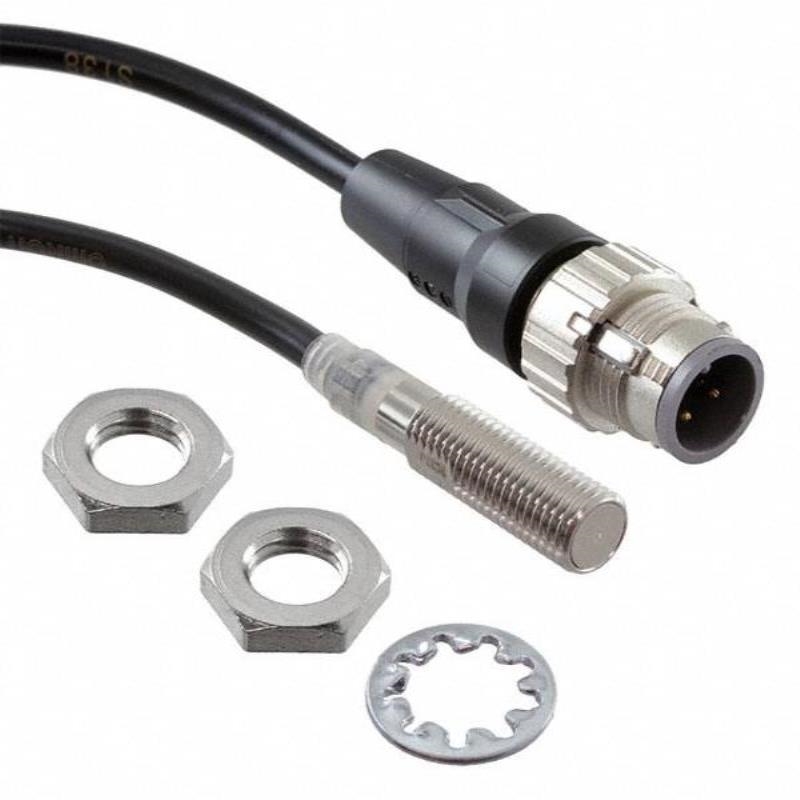 E2E-X5B218-M1 E2E-X10MB1DL18-M1 E2E-X2C28-M1TJ 0.3M