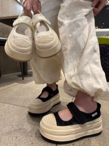 超轻厚底蕾丝网玛丽珍鞋渔夫鞋女2026夏季透气休闲魔术贴浅口单鞋