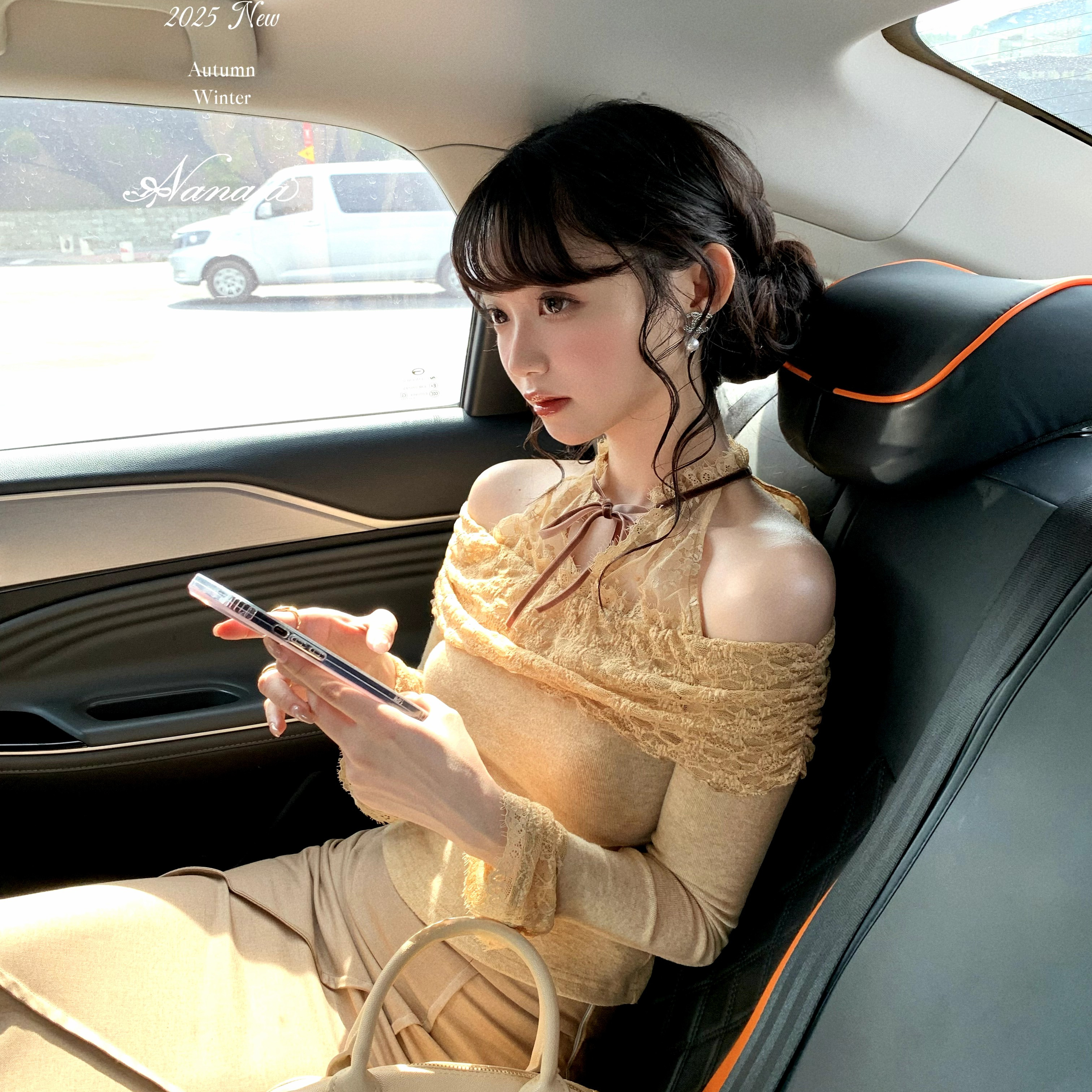 甜水仙 千子小姐 双色提花毛织上衣 蕾丝拼接肩带 丝绒蝴蝶结