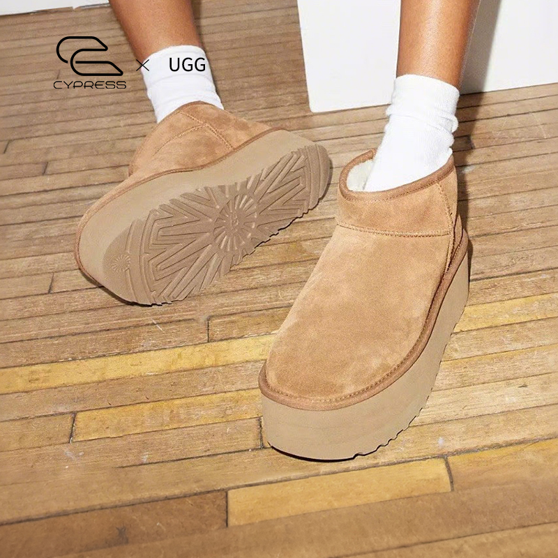 UGG经典厚底增高雪地靴