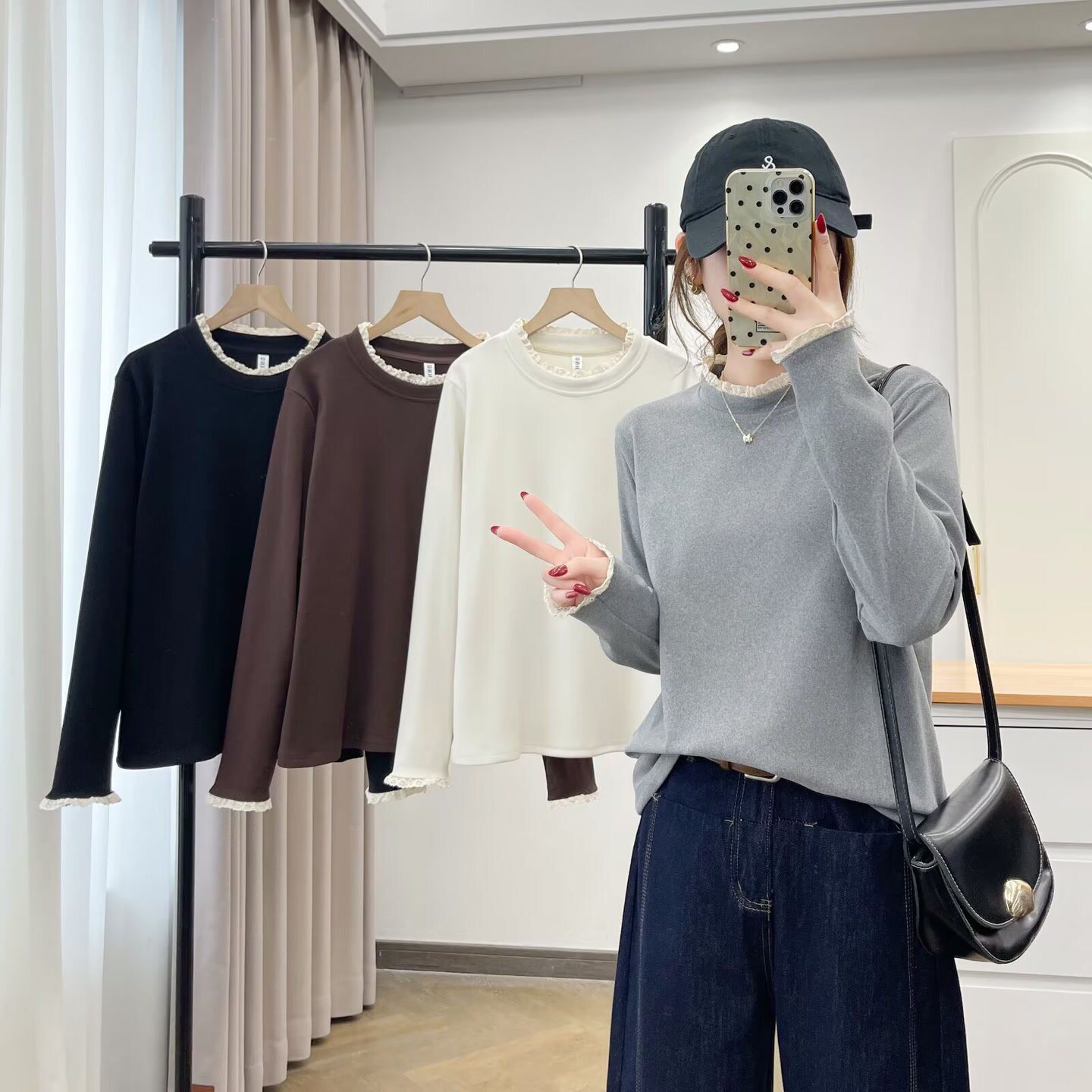 大码胖mm秋冬新款韩版时尚蕾丝花边加绒打底衫女纯色百搭上衣6113