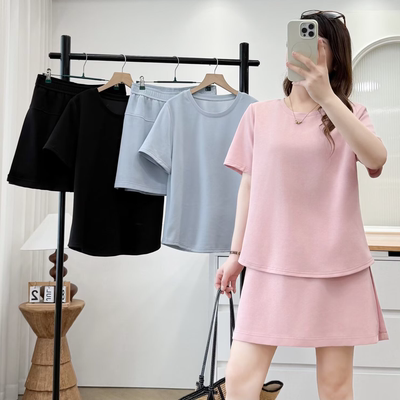 时尚百搭简约风圆领T恤女夏