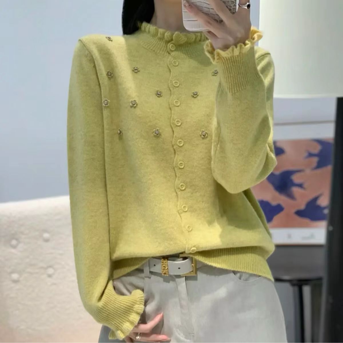 大码胖mm冬季新款木耳边立体花朵重工钉珠软糯针织衫毛衣女7766