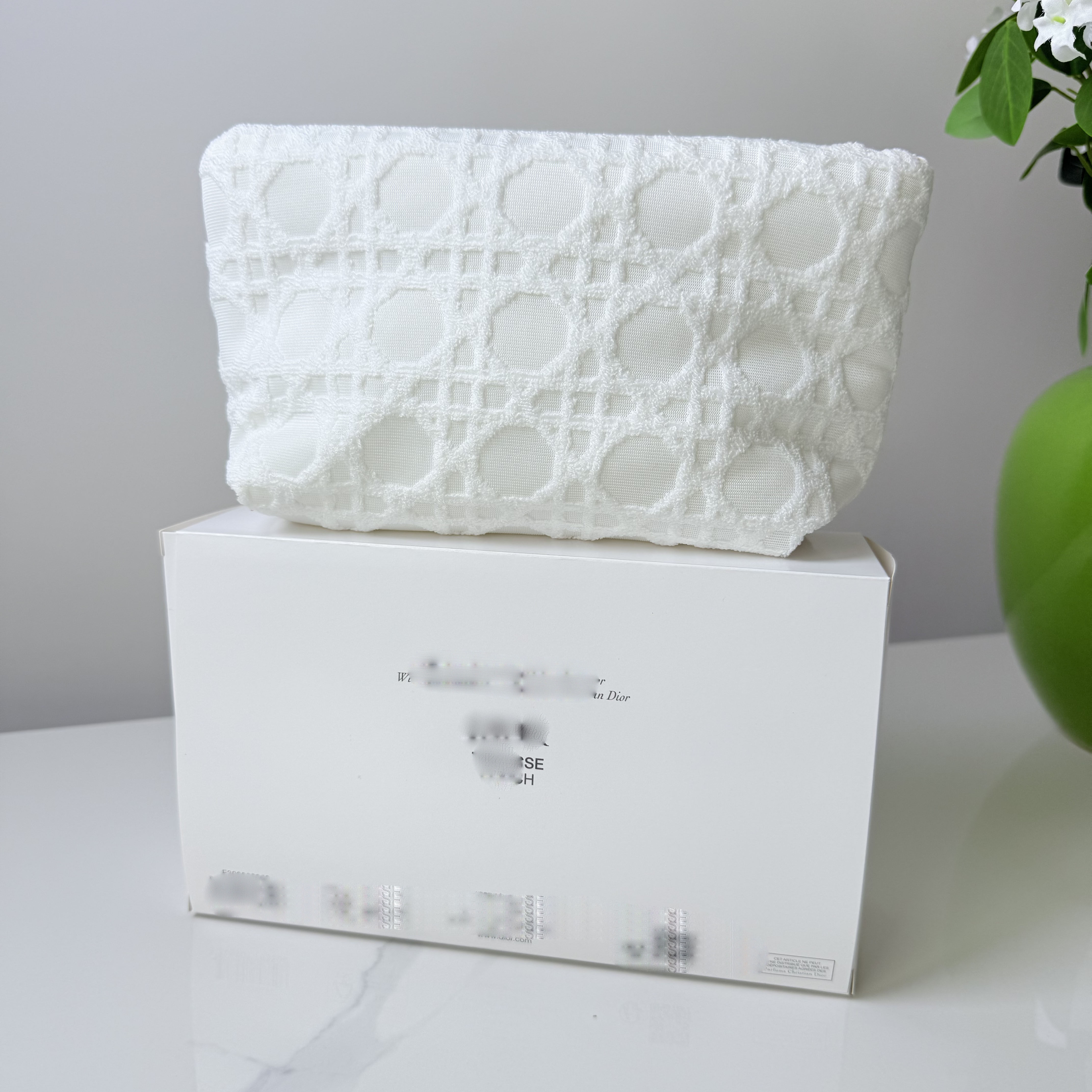 新品乳白色软绵绵编织纹理化妆包女便携收纳包洗漱包,收纳整理,化妆包,淘宝优惠券,粉丝福利购,淘宝优惠卷